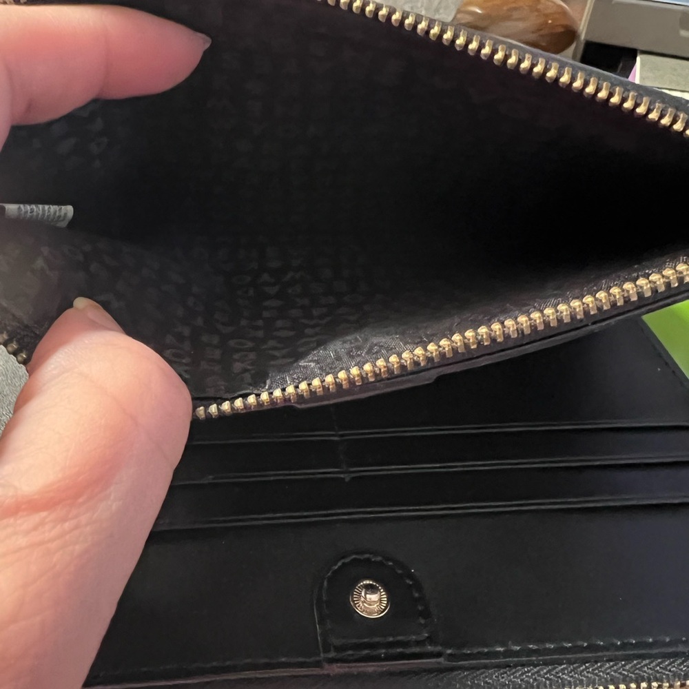 Kate Spade Malea Mulberry Street Black Large Wallet Gently used, like new - Picture 4 of 9